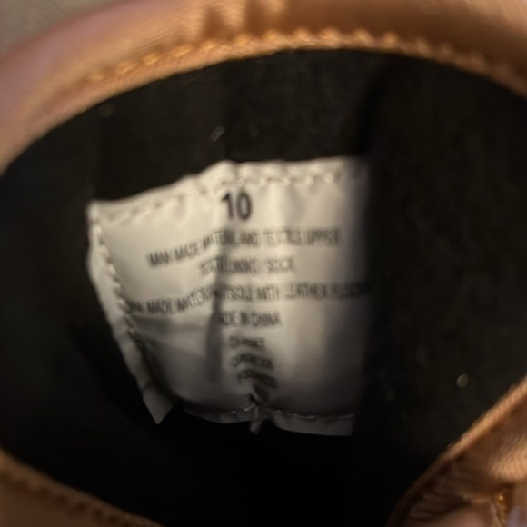 Iffy Duck waterproof boots by Universal Thread. - Picture 8 of 12